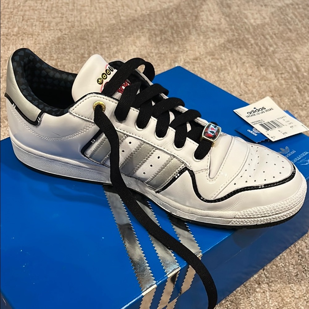 Adidas Decade Lo Las Vegas Sneakers - Picture 6 of 10